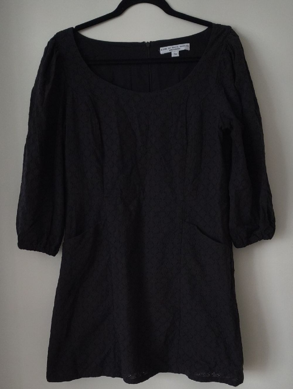Birds Of North America -Black Scoop-Neck Hummingbird Dress Size 12